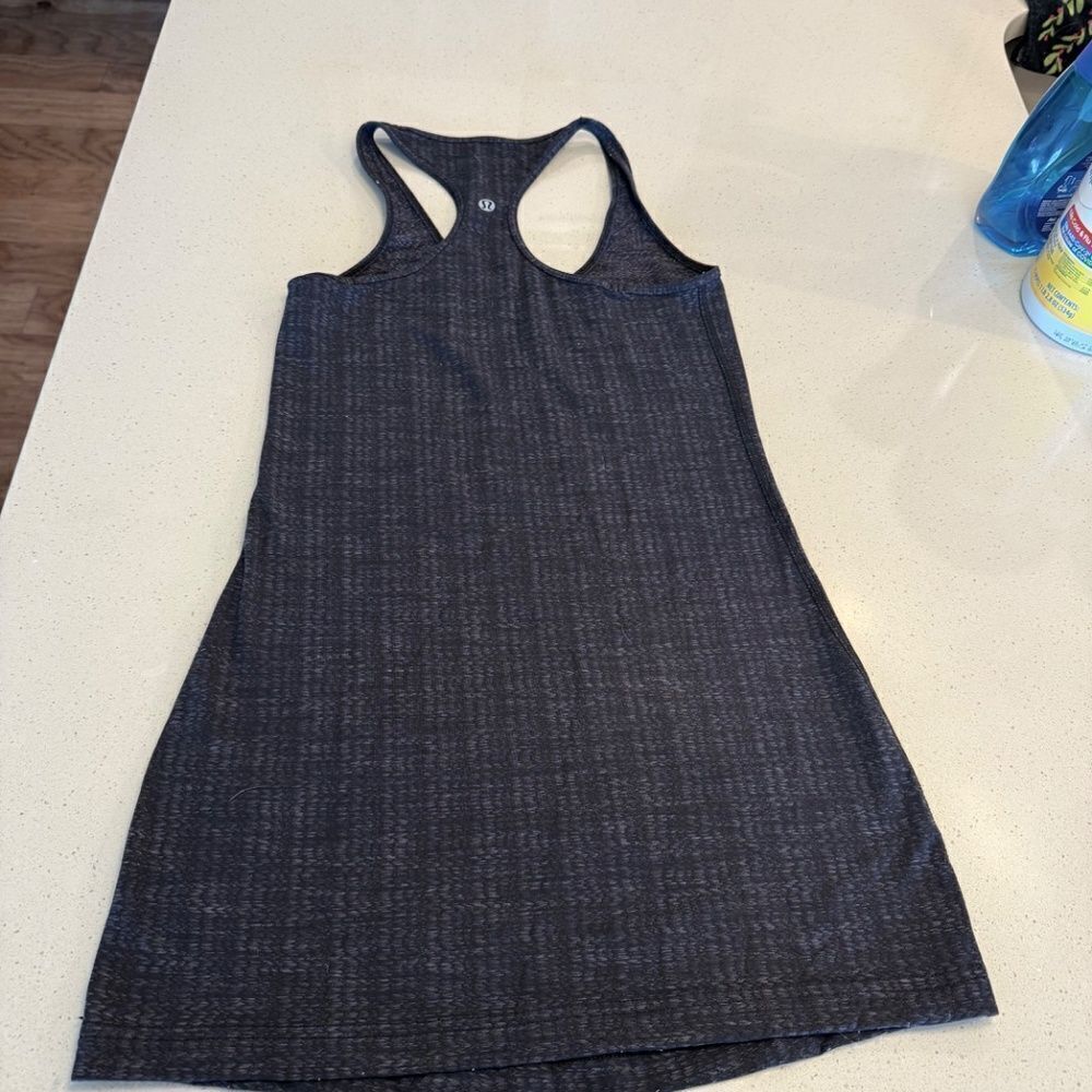 Lululemon Cool racer Back size 10
